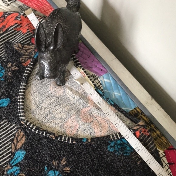 Aryeh Floral Bell Sleeve Sweater sz Small - Picture 8 of 14